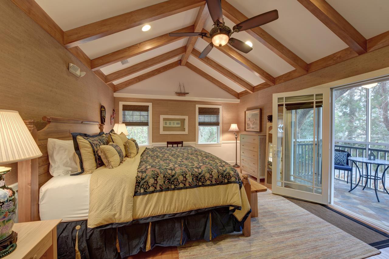 The Grey Owl Inn St. Simons Island エクステリア 写真