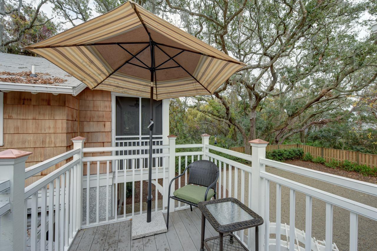 The Grey Owl Inn St. Simons Island エクステリア 写真